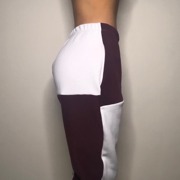 NIKE Color Block Sweat Pants - Picture 3 of 5